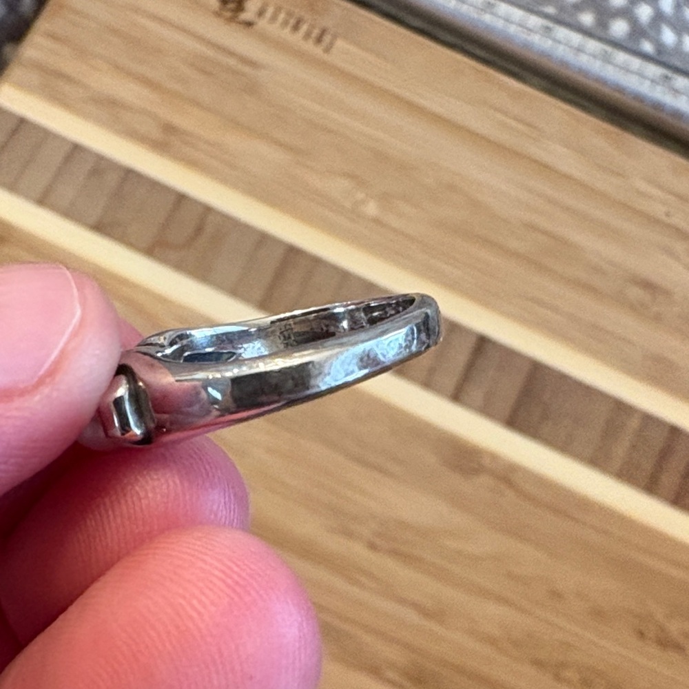 James Avery Retired Silver Pearl Ring - Picture 8 of 16